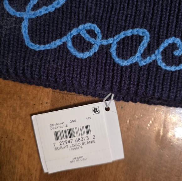 Coach Beanie - Picture 2 of 5